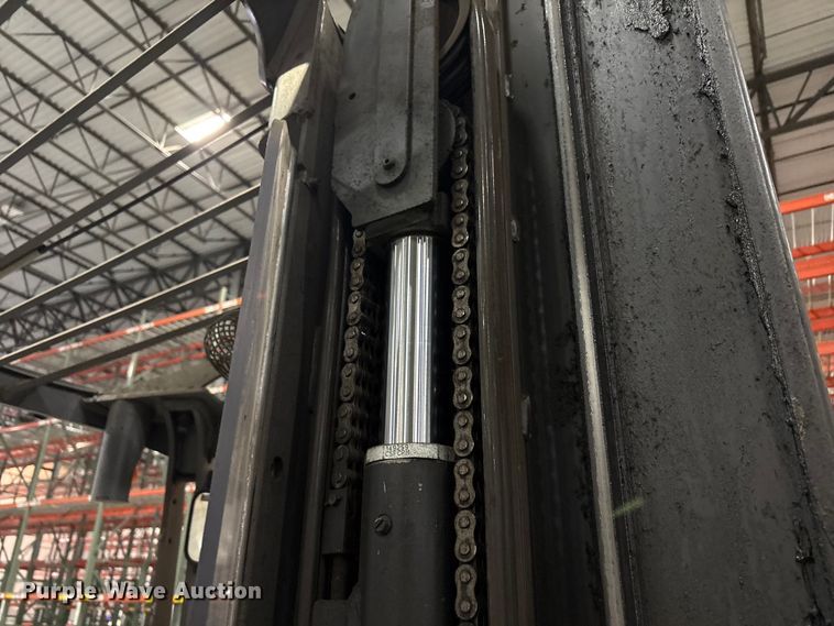 image for item EU4510 2017 Crown RM6095S-45 reach truck