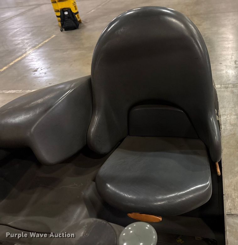 image for item EU4510 2017 Crown RM6095S-45 reach truck