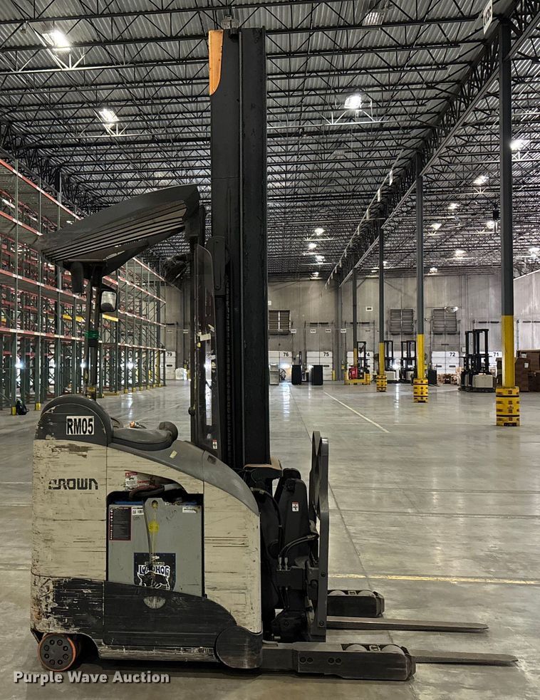 image for item EU4511 2017 Crown RM6095S-45  reach truck