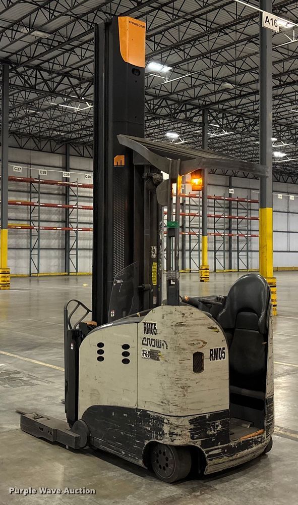 image for item EU4511 2017 Crown RM6095S-45  reach truck