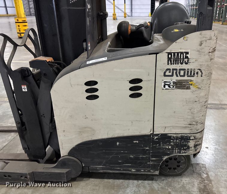image for item EU4511 2017 Crown RM6095S-45  reach truck