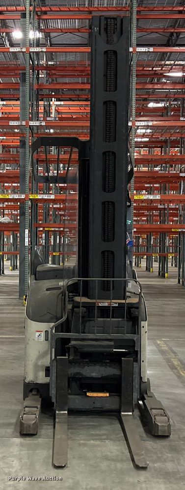 image for item EU4513 2017 Crown RM6095S-45 reach truck
