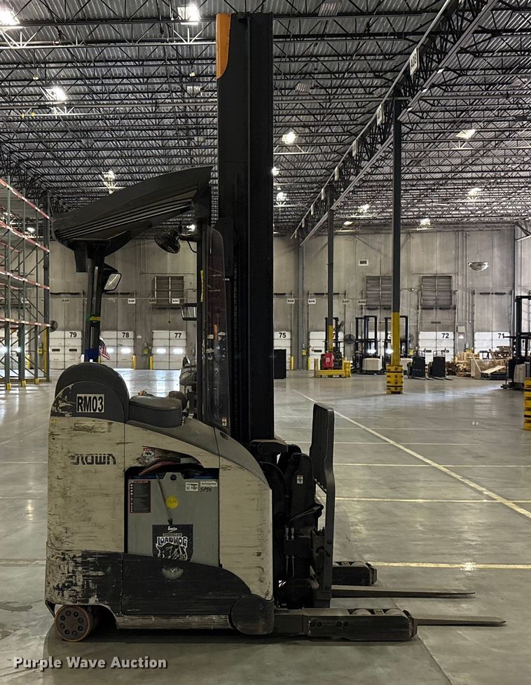 image for item EU4513 2017 Crown RM6095S-45 reach truck