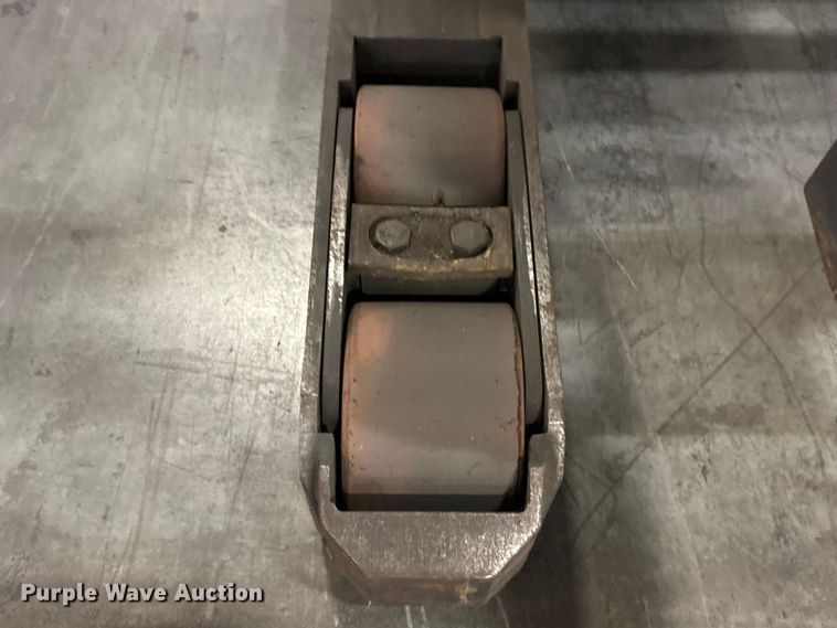 image for item EU4513 2017 Crown RM6095S-45 reach truck