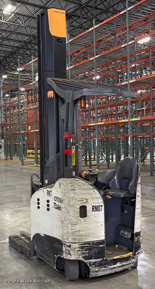 image for item EU4514 2017 Crown RM6095S-45 reach truck