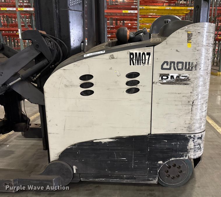 image for item EU4514 2017 Crown RM6095S-45 reach truck