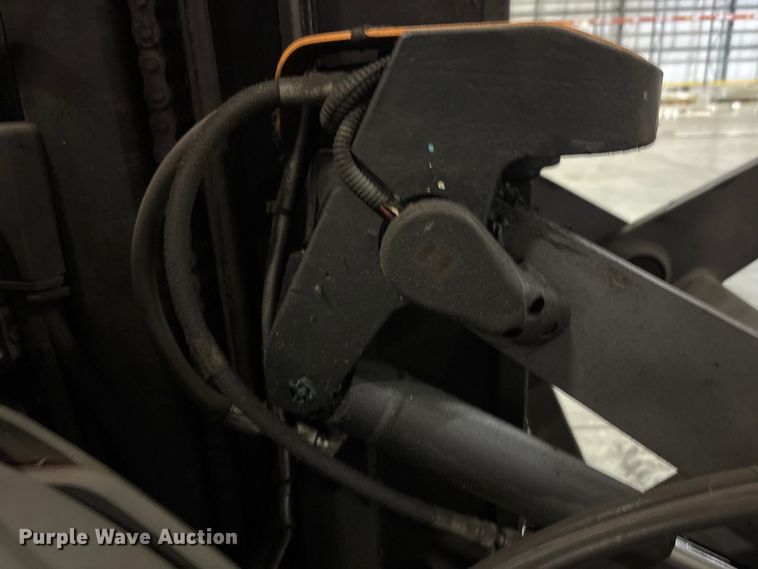 image for item EU4514 2017 Crown RM6095S-45 reach truck