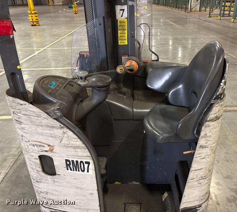 image for item EU4514 2017 Crown RM6095S-45 reach truck