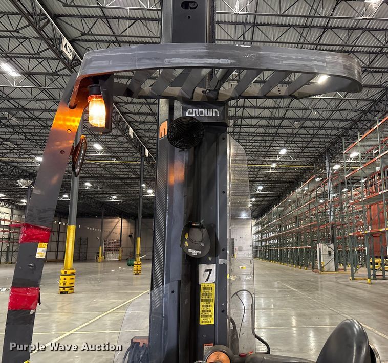 image for item EU4514 2017 Crown RM6095S-45 reach truck