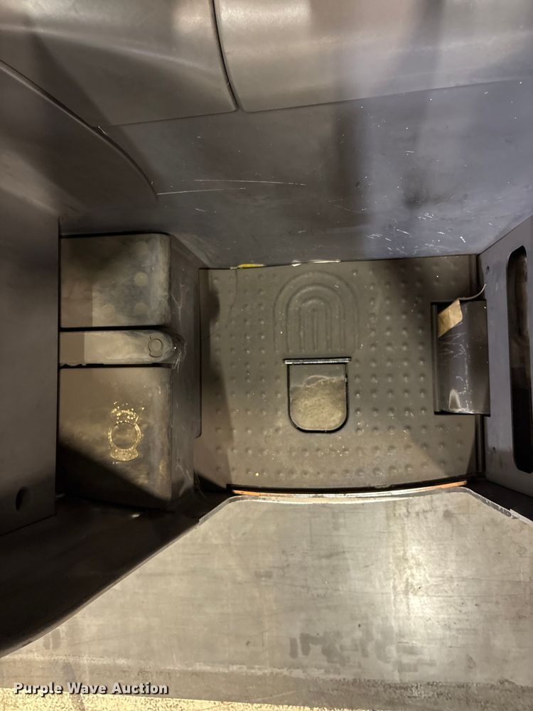 image for item EU4514 2017 Crown RM6095S-45 reach truck