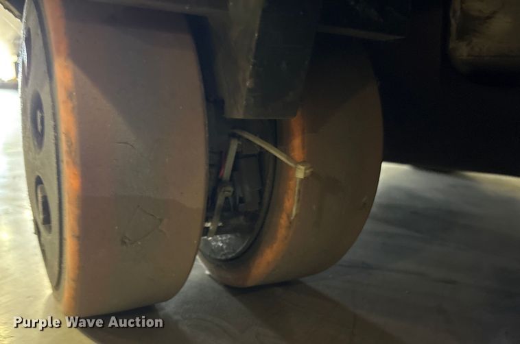 image for item EU4514 2017 Crown RM6095S-45 reach truck