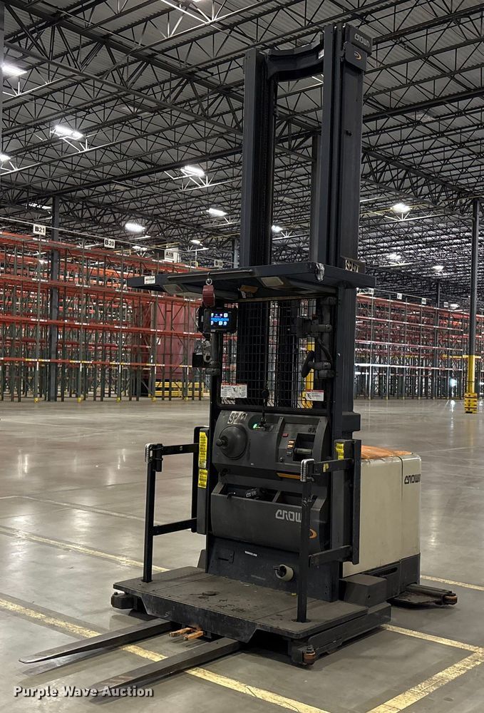 image for item EU4516 2018 Crown SP4050-30 order picker