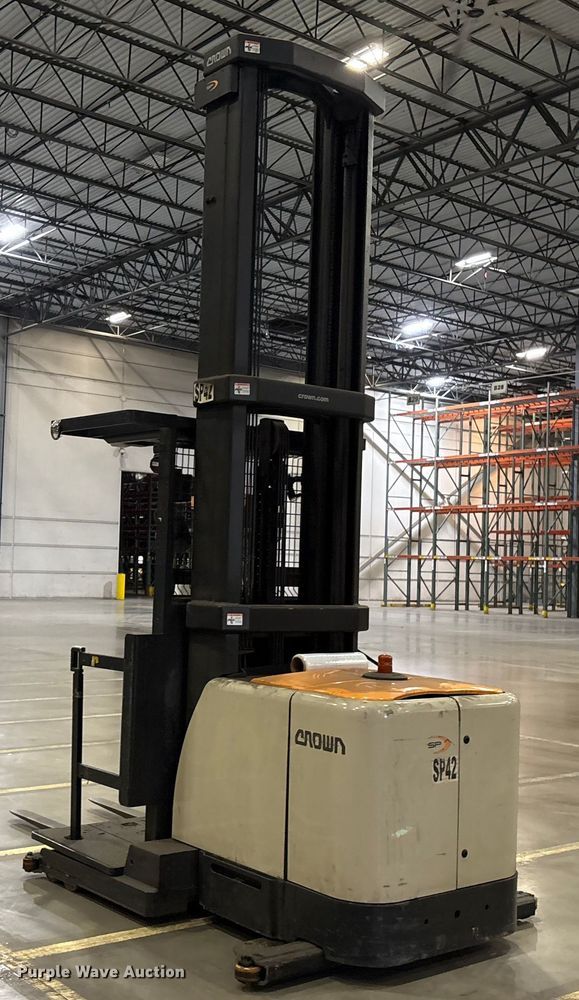 image for item EU4516 2018 Crown SP4050-30 order picker