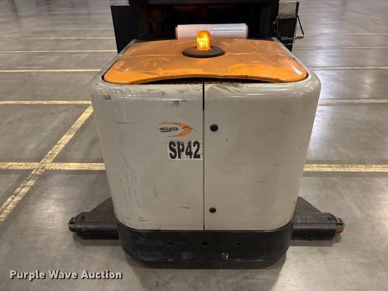 image for item EU4516 2018 Crown SP4050-30 order picker