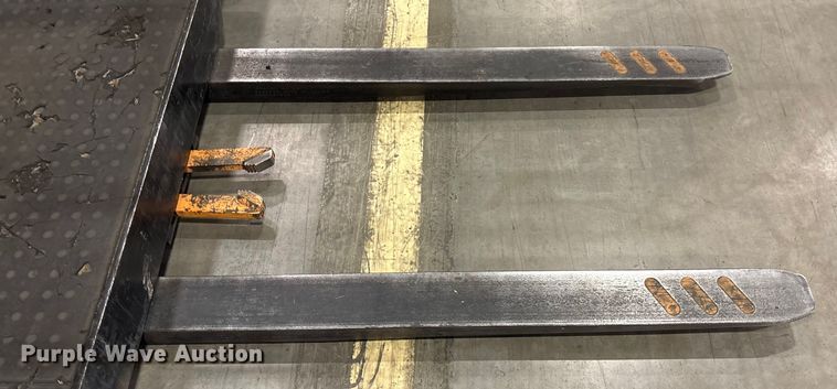 image for item EU4516 2018 Crown SP4050-30 order picker