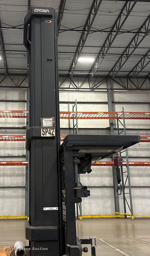 image for item EU4516 2018 Crown SP4050-30 order picker