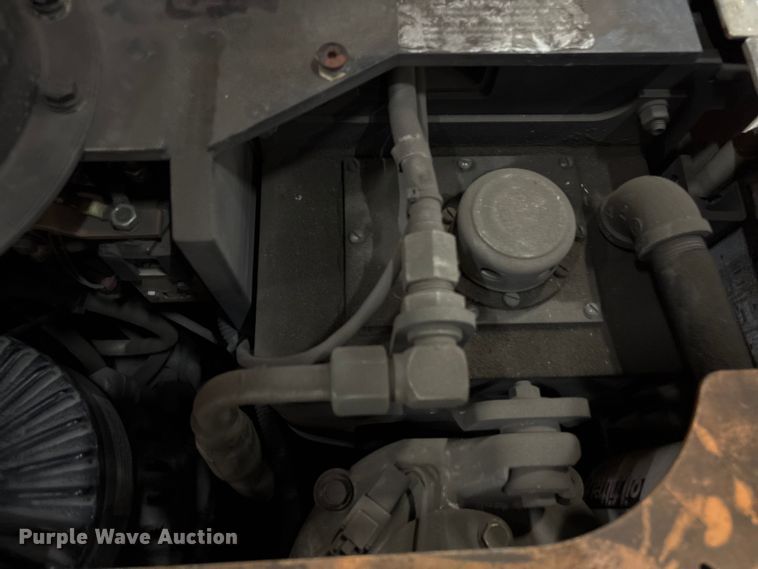 image for item EU4516 2018 Crown SP4050-30 order picker