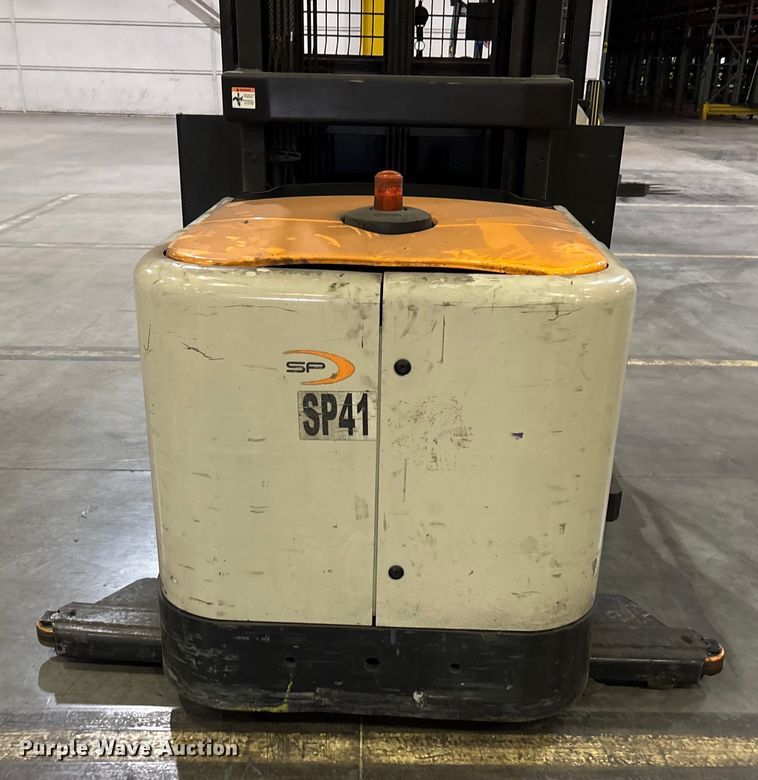 image for item EU4517 2018 Crown SP4050-30 order picker