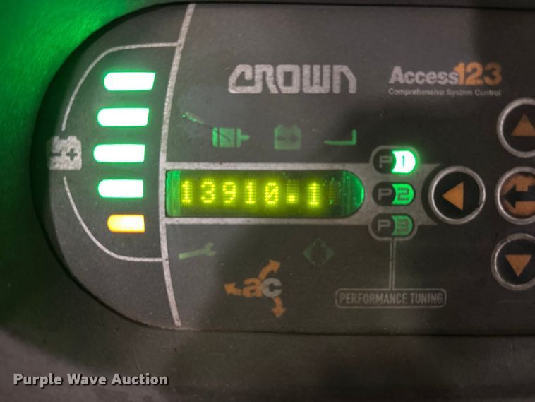 image for item EU4517 2018 Crown SP4050-30 order picker