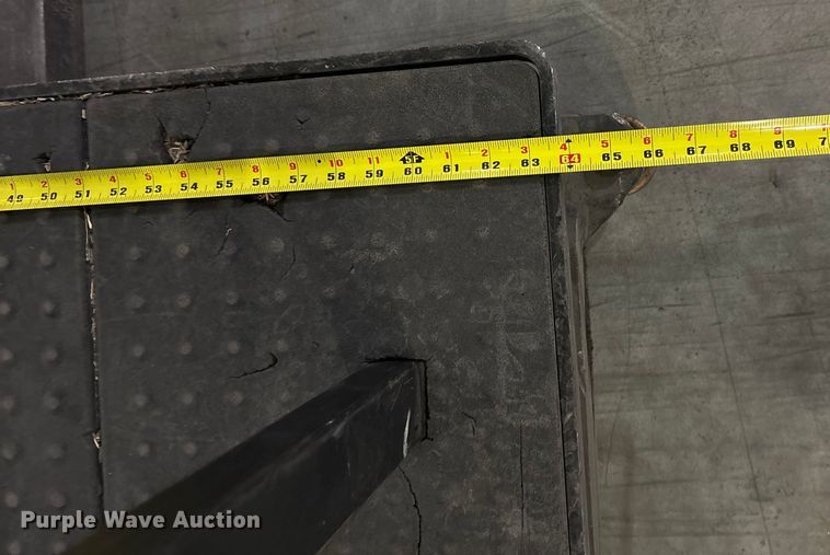 image for item EU4517 2018 Crown SP4050-30 order picker