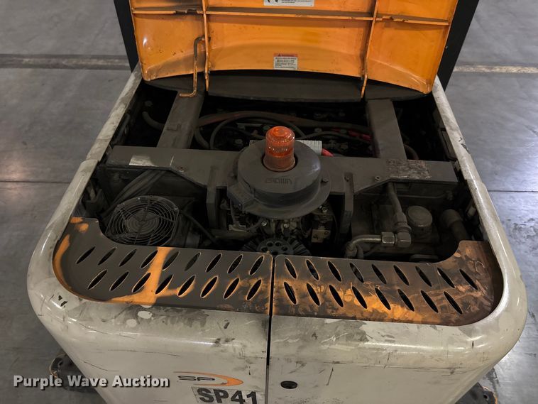 image for item EU4517 2018 Crown SP4050-30 order picker