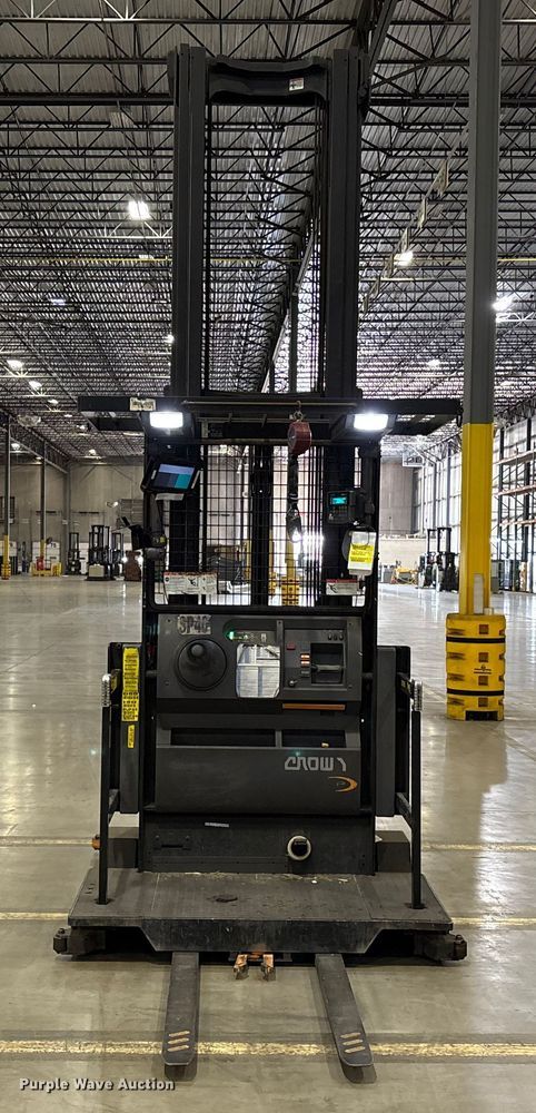 image for item EU4518 2018 Crown SP4050-30 order picker