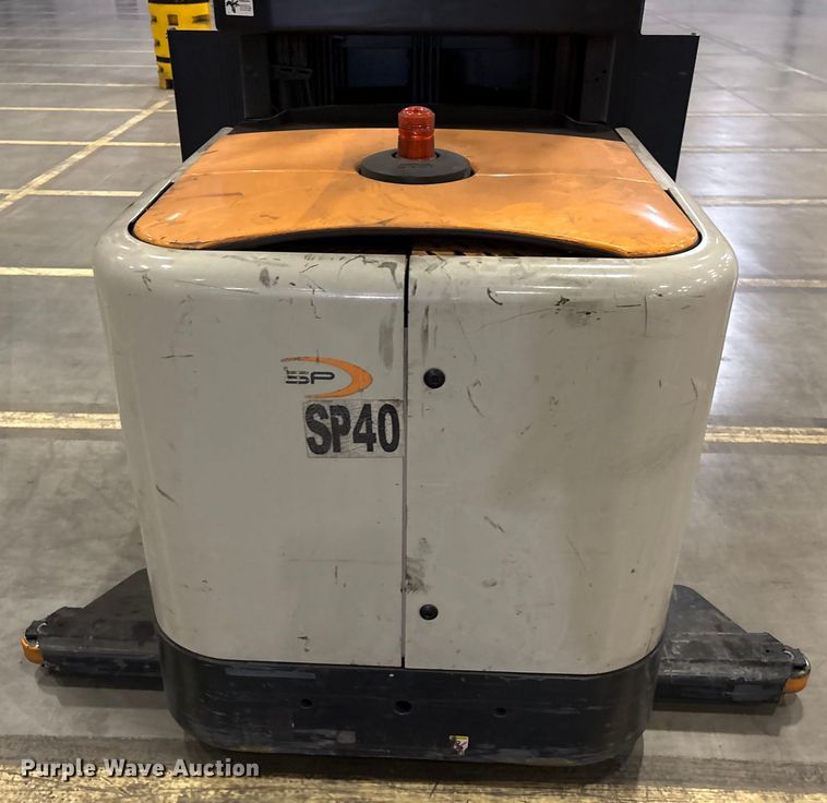 image for item EU4518 2018 Crown SP4050-30 order picker