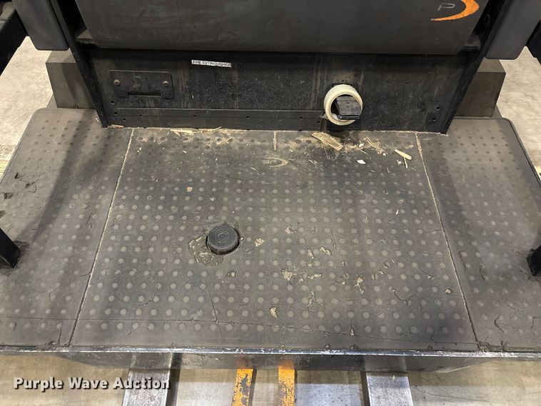 image for item EU4518 2018 Crown SP4050-30 order picker