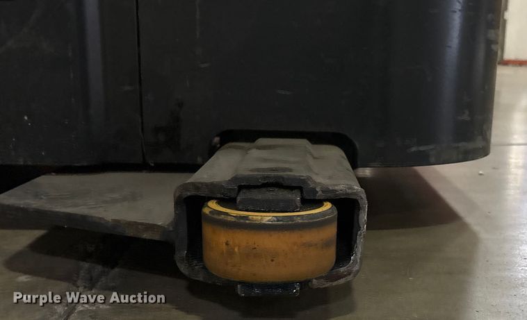 image for item EU4519 2018 Crown SP4050-30 order picker