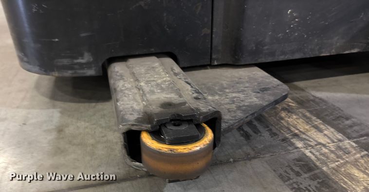 image for item EU4520 2018 Crown SP4050-30 order picker