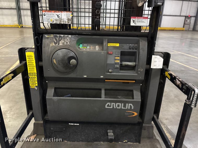 image for item EU4520 2018 Crown SP4050-30 order picker