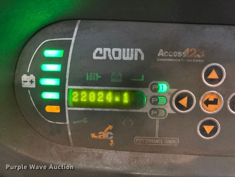 image for item EU4520 2018 Crown SP4050-30 order picker