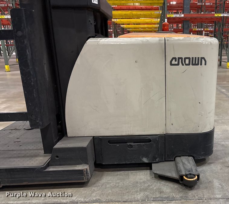 image for item EU4521 2018 Crown SP4050-30 order picker