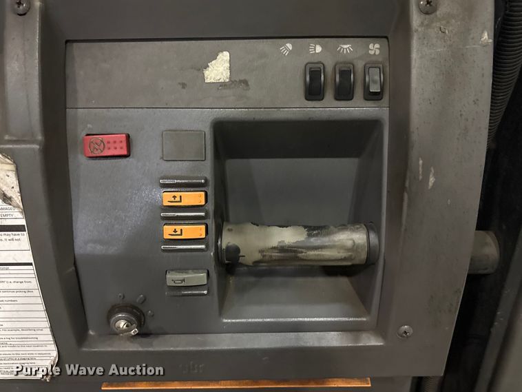 image for item EU4521 2018 Crown SP4050-30 order picker