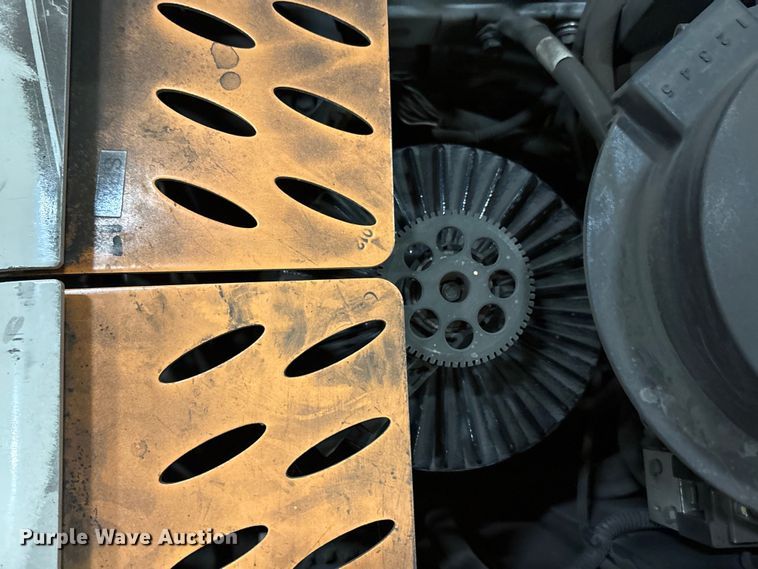 image for item EU4521 2018 Crown SP4050-30 order picker