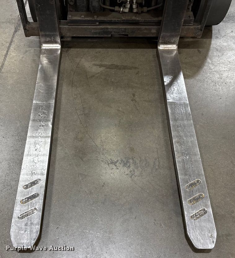 image for item EU4524 2017 Crown RC5545-40 order picker