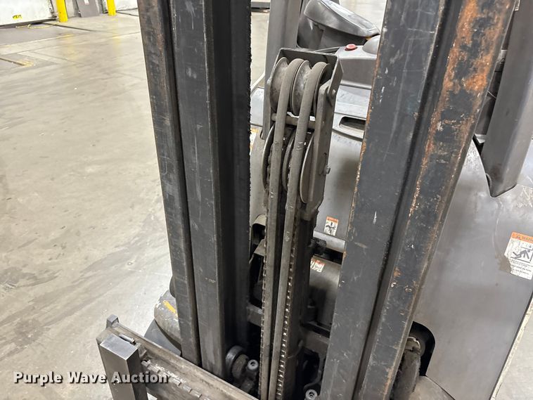 image for item EU4524 2017 Crown RC5545-40 order picker