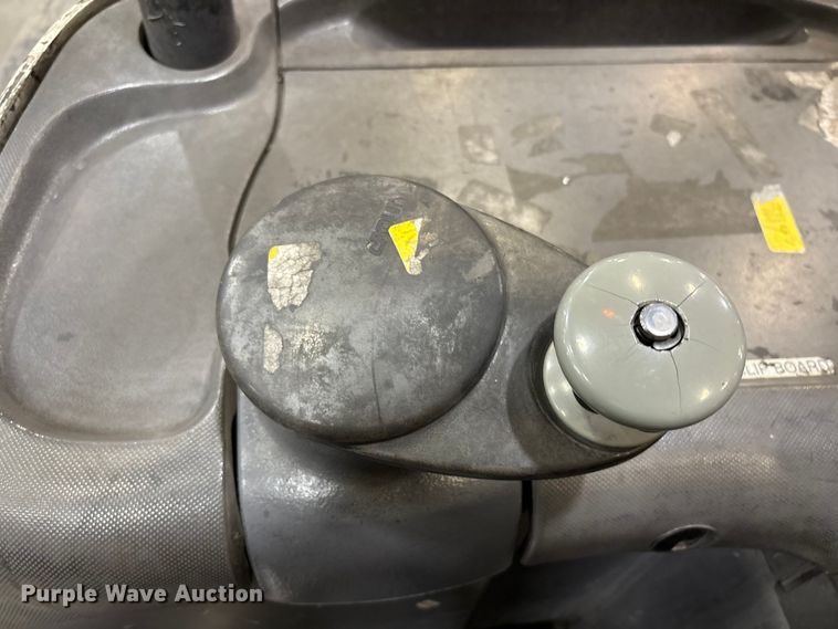 image for item EU4524 2017 Crown RC5545-40 order picker