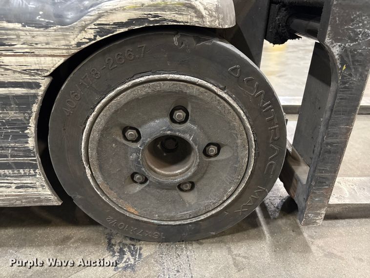 image for item EU4524 2017 Crown RC5545-40 order picker