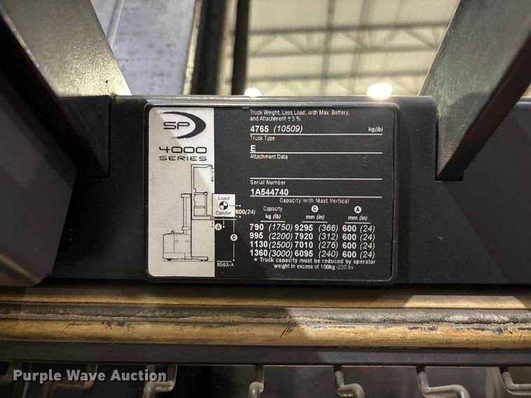 image for item EU4526 2018 Crown SP4050-30 order picker