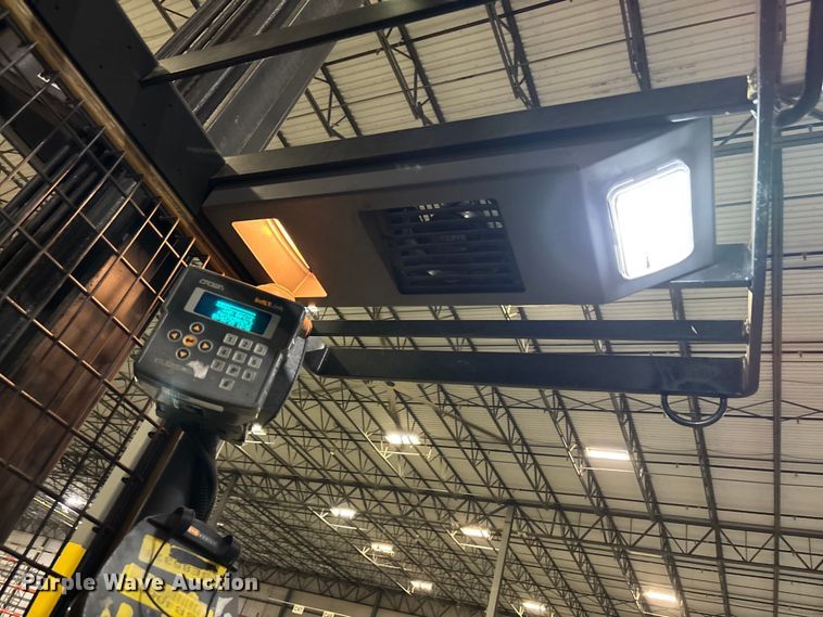 image for item EU4526 2018 Crown SP4050-30 order picker