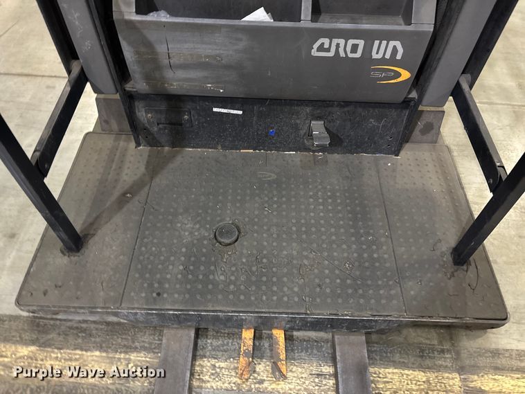 image for item EU4526 2018 Crown SP4050-30 order picker