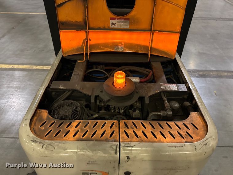 image for item EU4526 2018 Crown SP4050-30 order picker