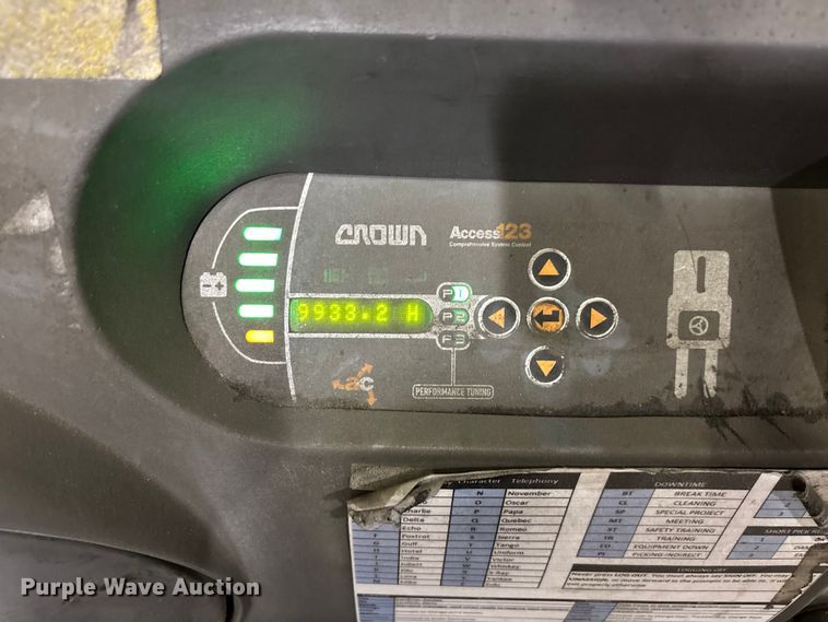 image for item EU4527 2018 Crown SP4050-30 order picker