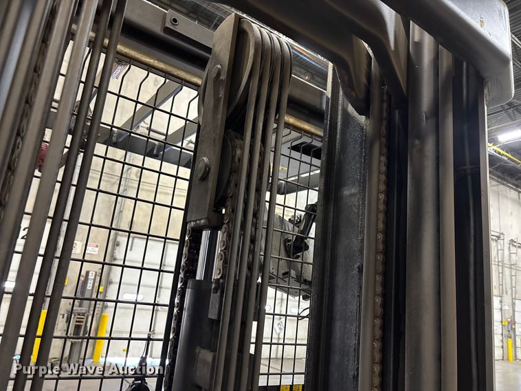 image for item EU4528 2018 Crown SP4050-30 order picker