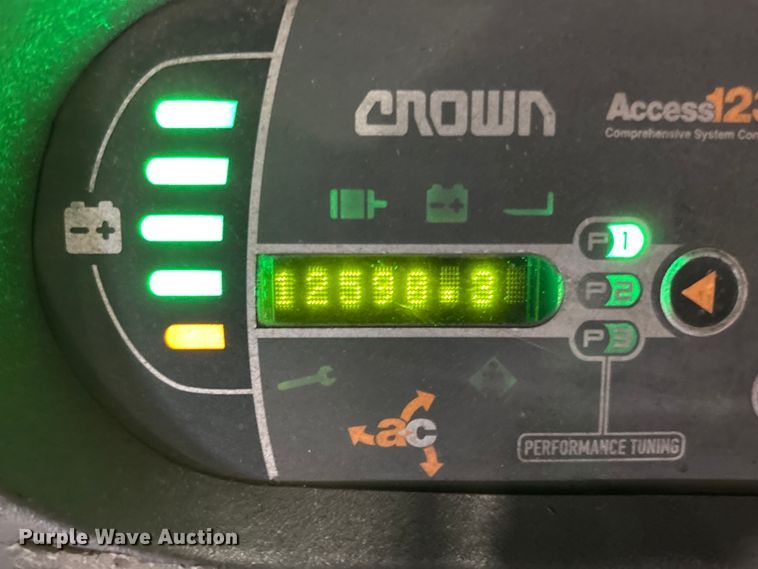 image for item EU4529 2018 Crown SP4050-30 order picker