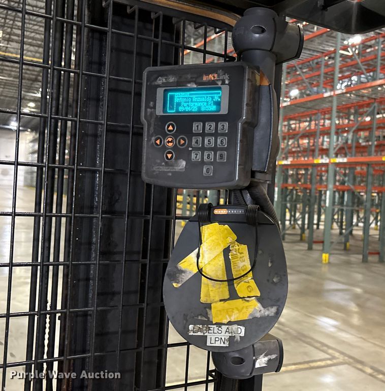 image for item EU4529 2018 Crown SP4050-30 order picker