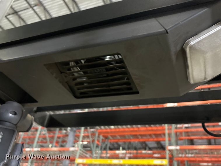 image for item EU4529 2018 Crown SP4050-30 order picker