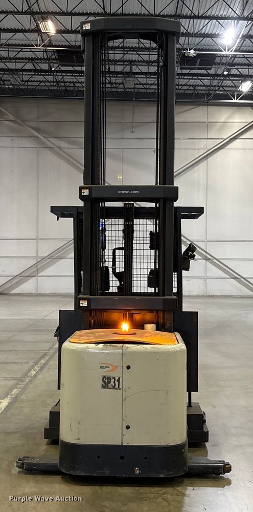 image for item EU4530 2018 Crown SP4050-30 order picker