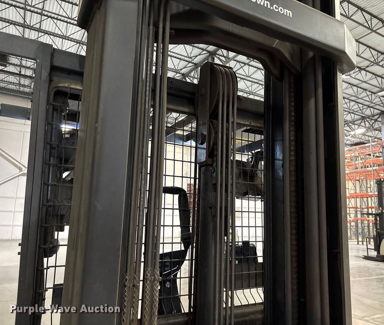 image for item EU4530 2018 Crown SP4050-30 order picker